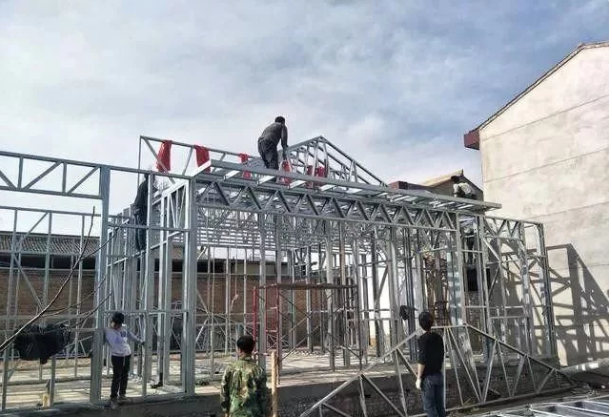 一文看懂裝配式建筑的發(fā)展前景，農(nóng)村蓋房選這種，保質(zhì)又保量!